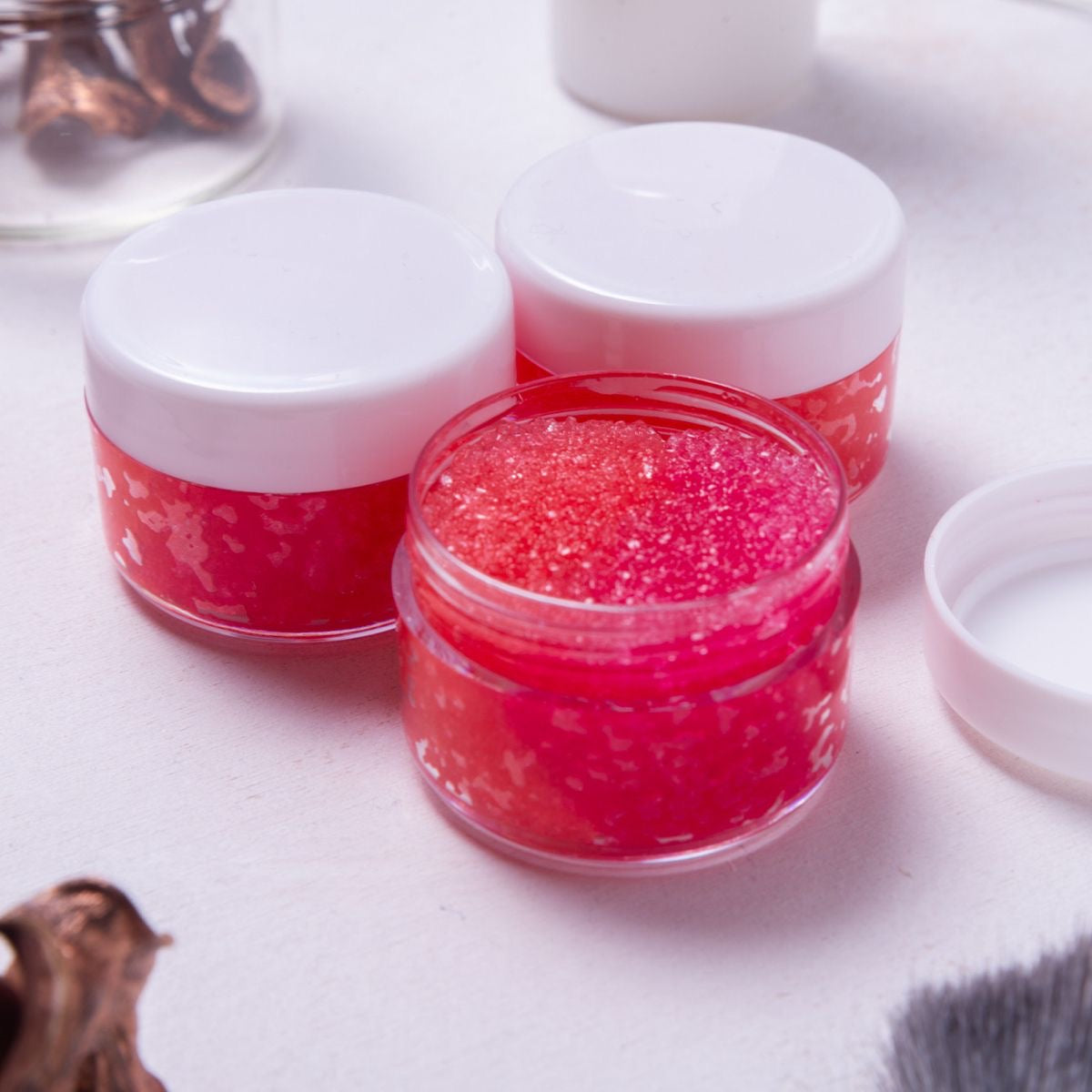 Lip scrub